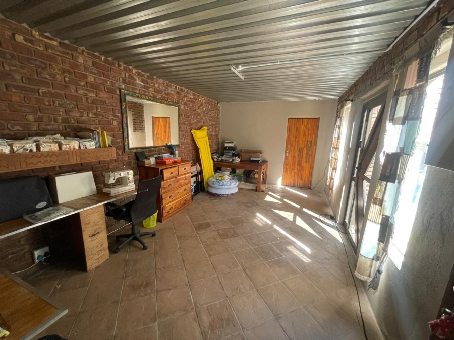 3 Bedroom Property for Sale in Christiana North West